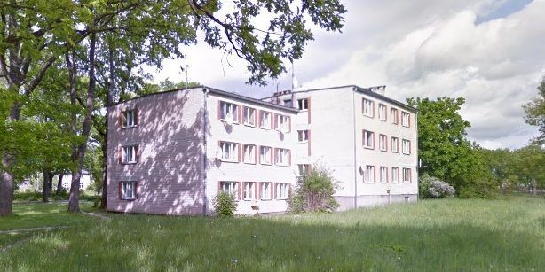 Tirgus ielā 2, Valmierā. Bilde pirms renovācijas.